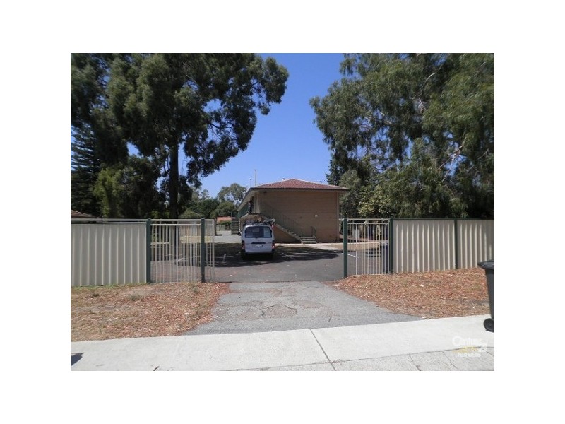 11/252 Spencer Road, Thornlie WA 6108