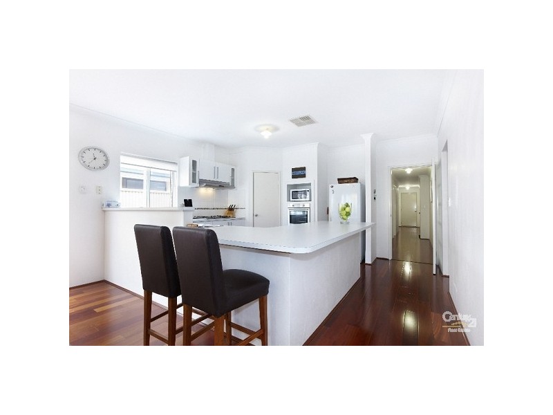 18 Grandis Drive, Southern River WA 6110