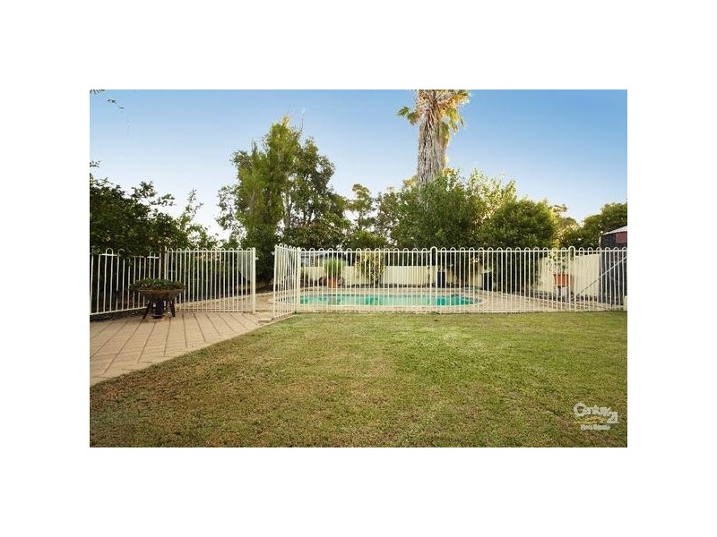 6 Igran Crescent, Gosnells WA 6110