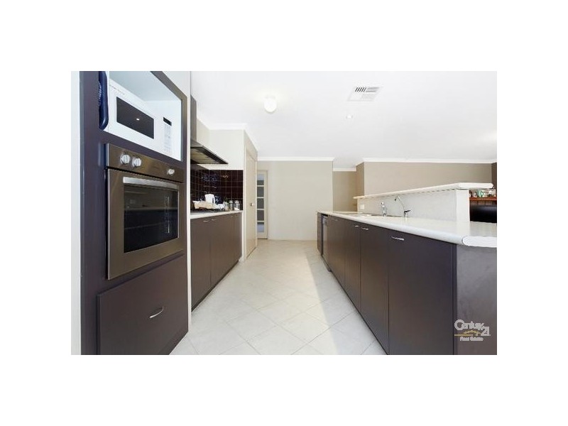 21 Clearwater Way, Singleton WA 6175