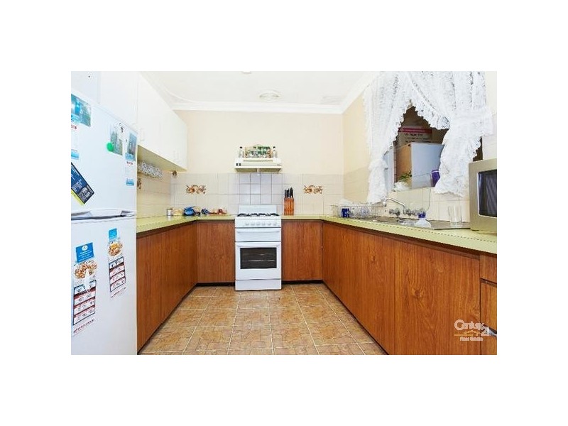 27 Lantana Way, Camillo WA 6111