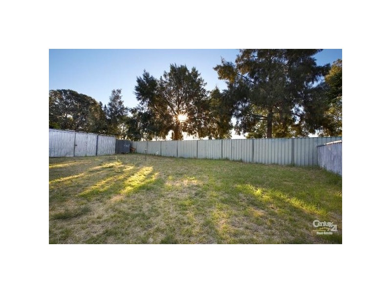 27 Lantana Way, Camillo WA 6111