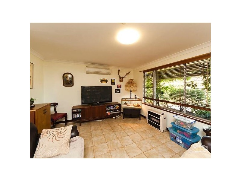 6 Adonis Street, Mundijong WA 6123