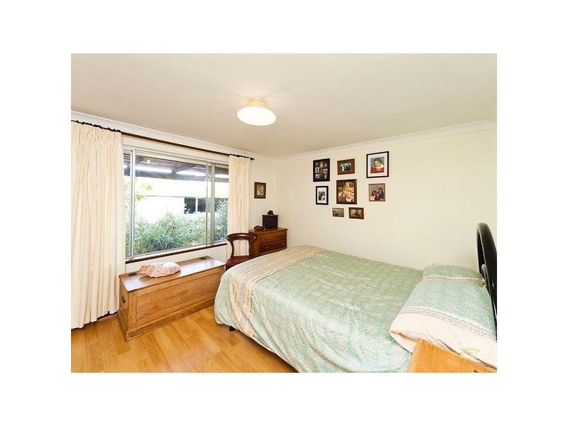 6 Adonis Street, Mundijong WA 6123