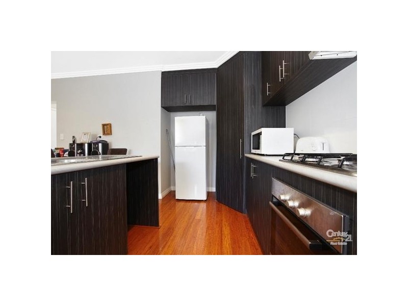 2/16 James Street, Cannington WA 6107