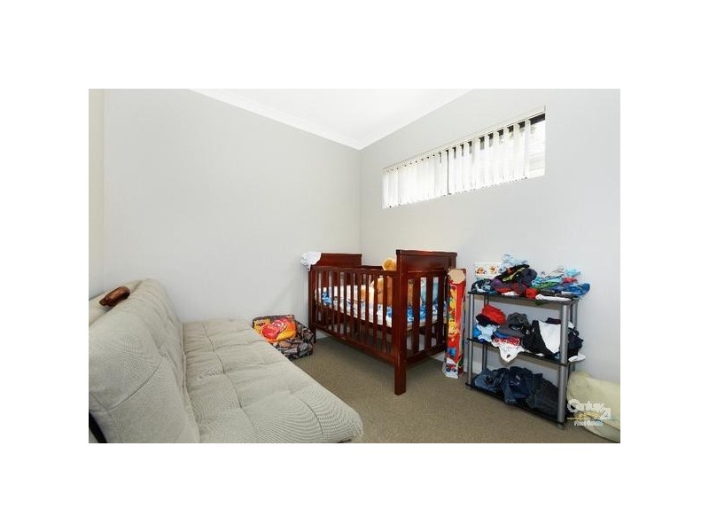 2/16 James Street, Cannington WA 6107
