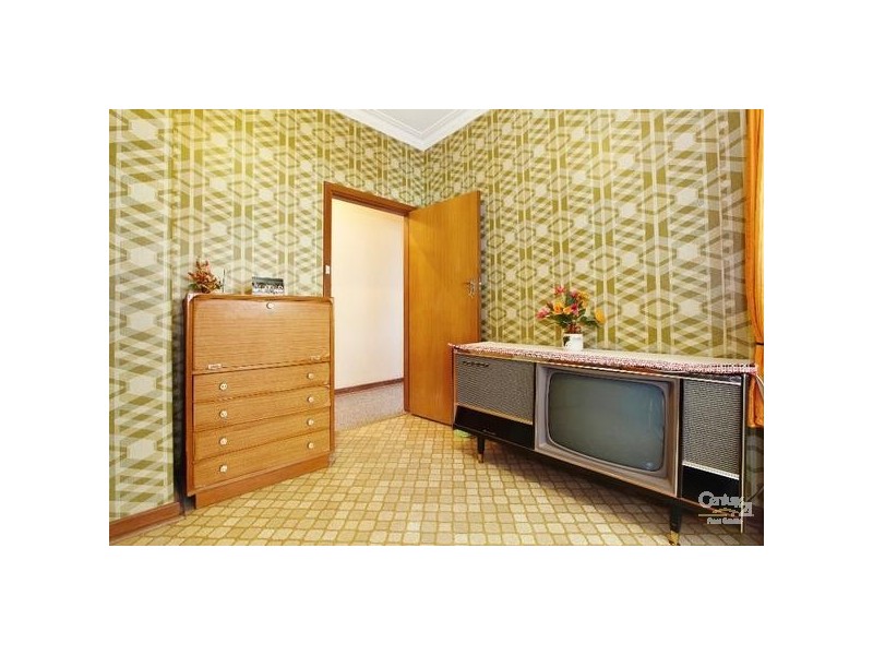 17 Pass Cres, Beaconsfield WA 6162