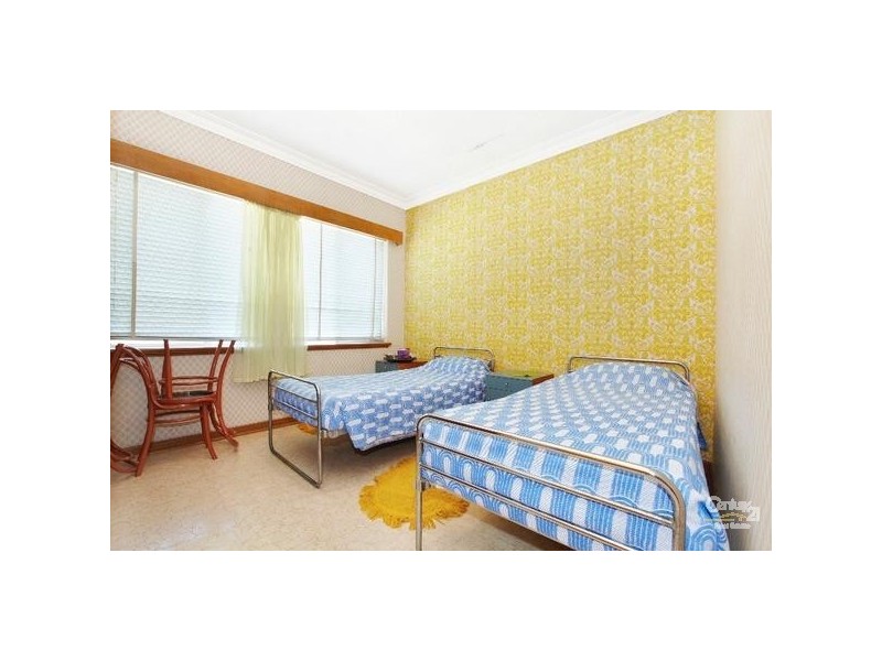 17 Pass Cres, Beaconsfield WA 6162