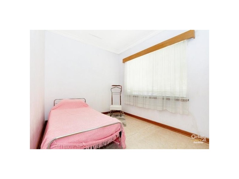 17 Pass Cres, Beaconsfield WA 6162