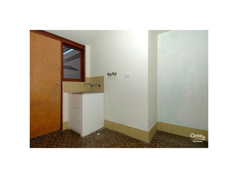 25 Merino Court, Thornlie WA 6108