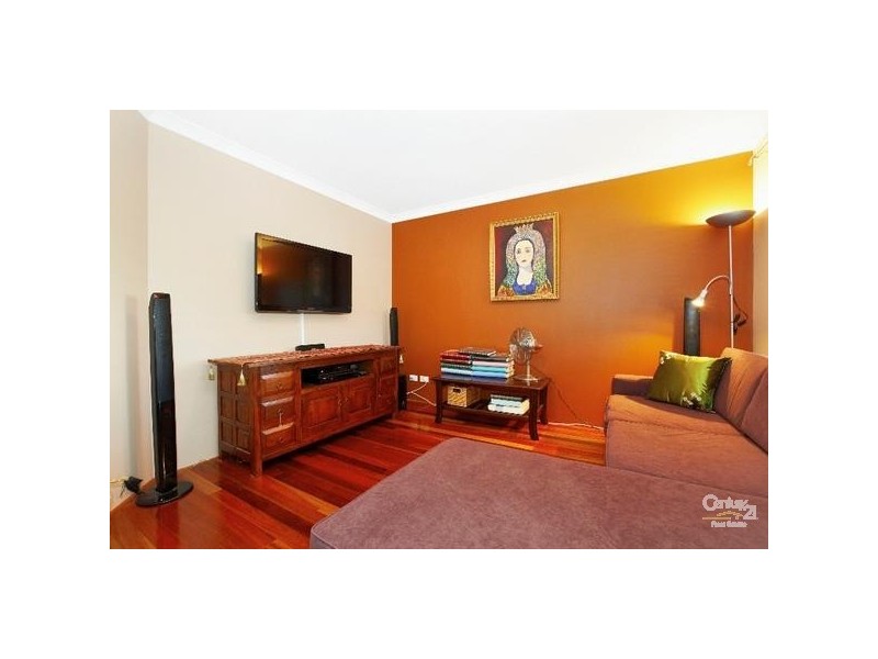 17 Madden Place, Huntingdale WA 6110