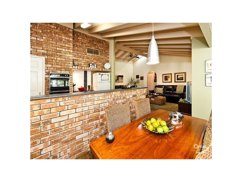 5 Hibbertia Crescent, Riverton WA 6148