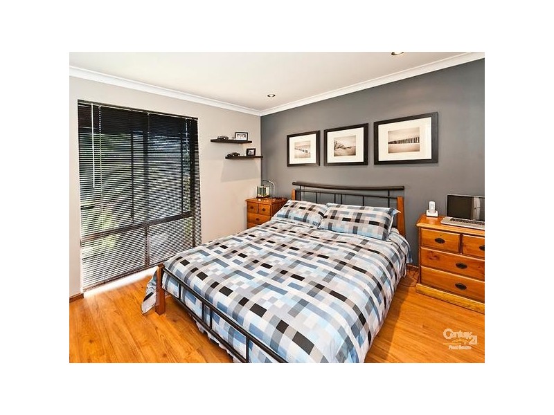 5 Hibbertia Crescent, Riverton WA 6148