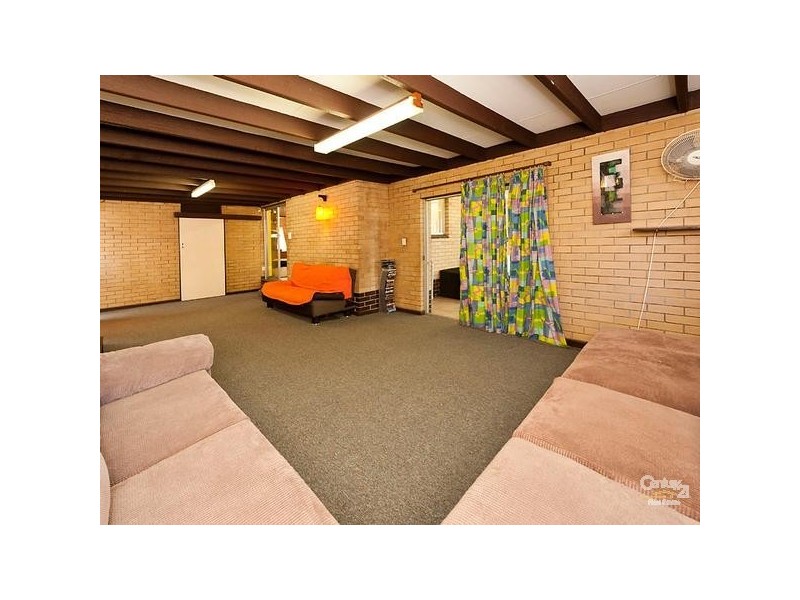 80 Spring Road, Thornlie WA 6108