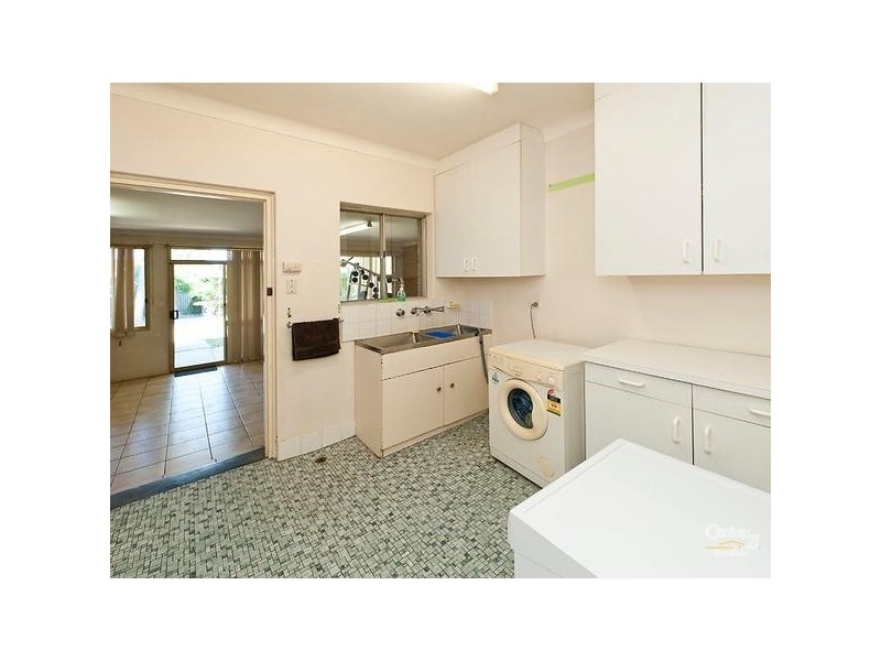 80 Spring Road, Thornlie WA 6108