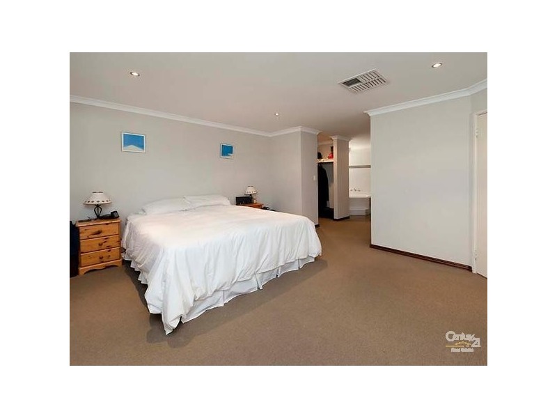 173 Shreeve Road, Canning Vale WA 6155