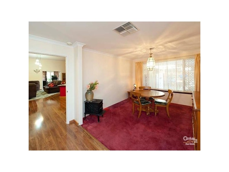 23 Tarragon Place, Thornlie WA 6108