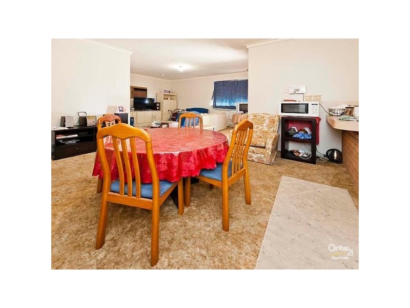 29 Pembury Road, Thornlie WA 6108