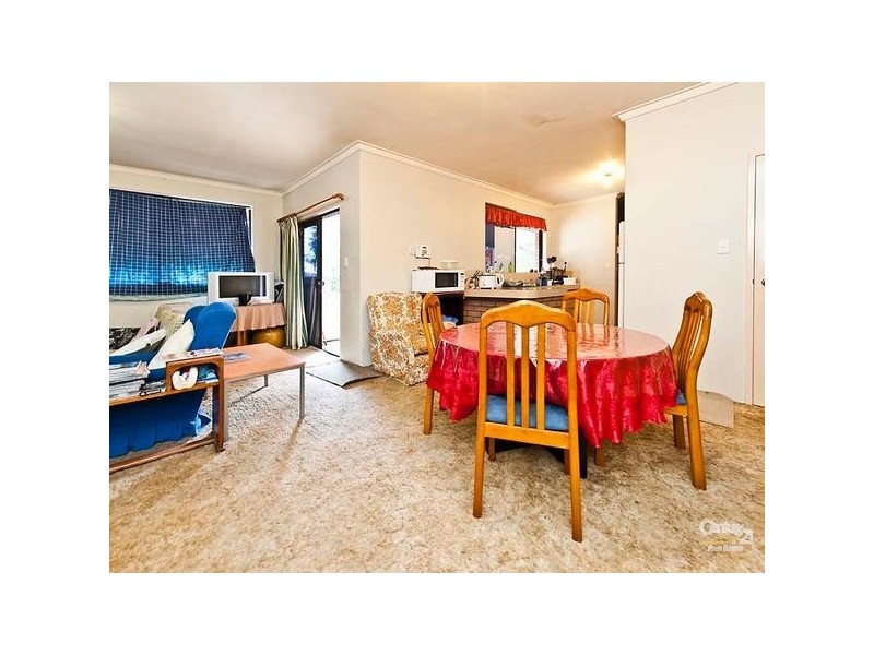 29 Pembury Road, Thornlie WA 6108