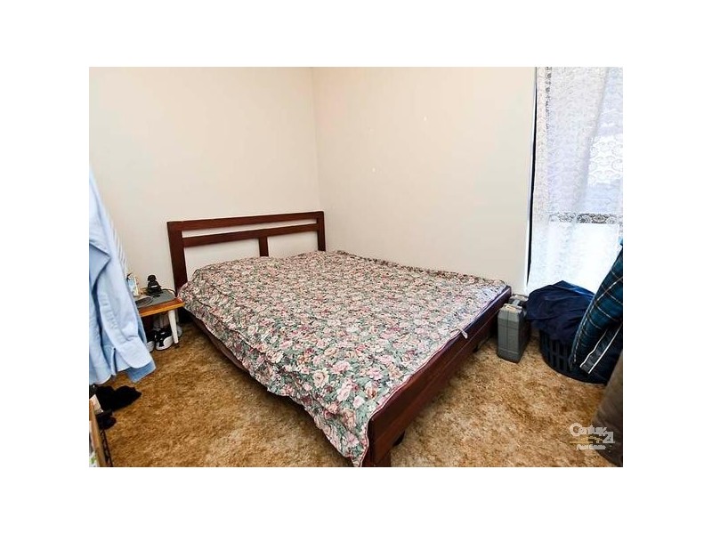 29 Pembury Road, Thornlie WA 6108