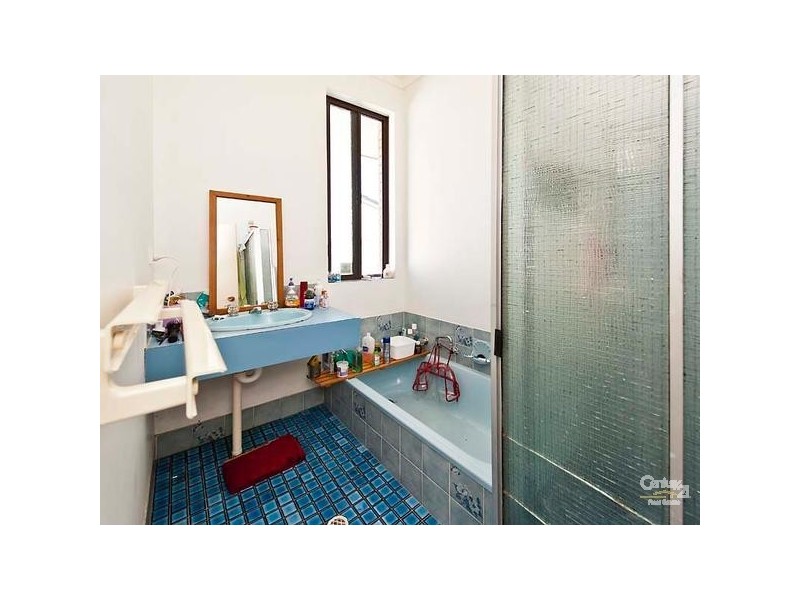 29 Pembury Road, Thornlie WA 6108