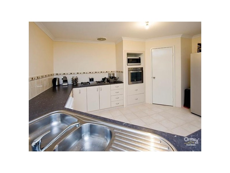 13 Twilight Ridge, Secret Harbour WA 6173