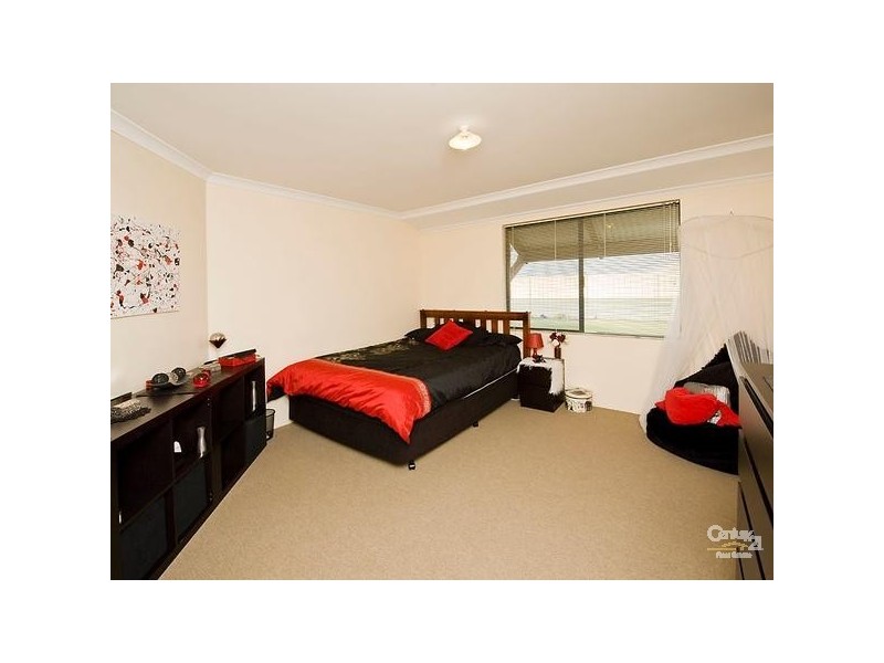 13 Twilight Ridge, Secret Harbour WA 6173