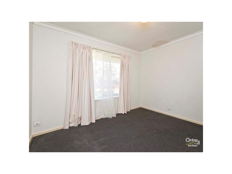 32 Merilee Terrace, Kelmscott WA 6111
