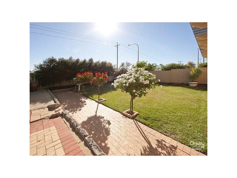 3 Argyle Court, Thornlie WA 6108
