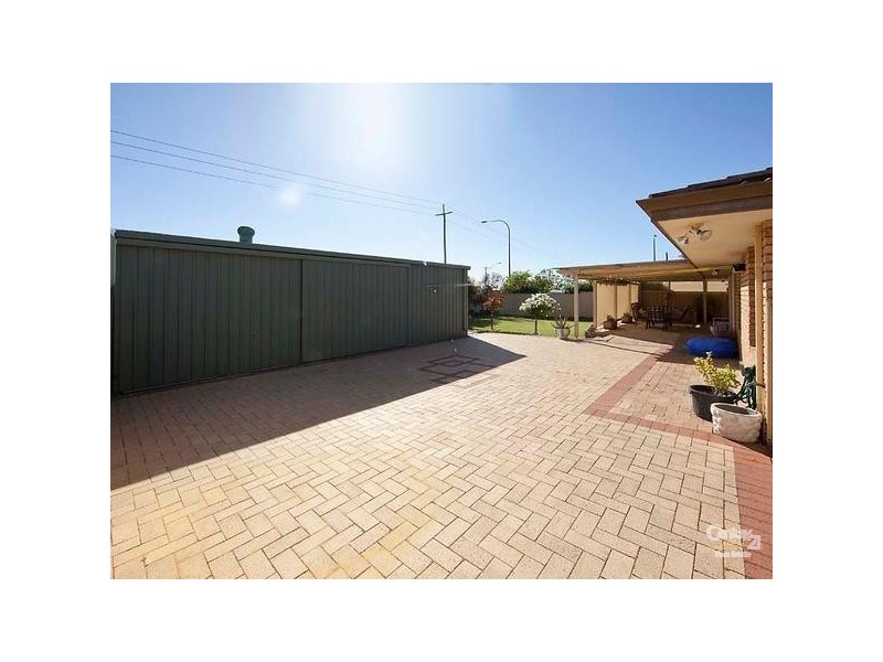 3 Argyle Court, Thornlie WA 6108