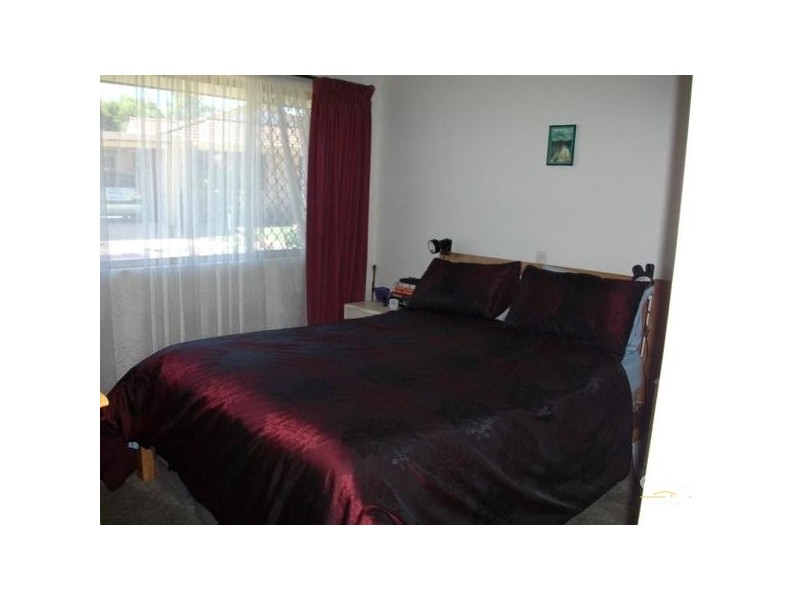 30/24 Southdown Place, Thornlie WA 6108