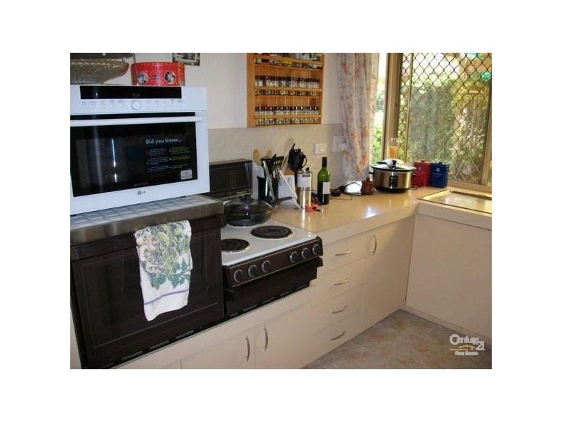 30/24 Southdown Place, Thornlie WA 6108