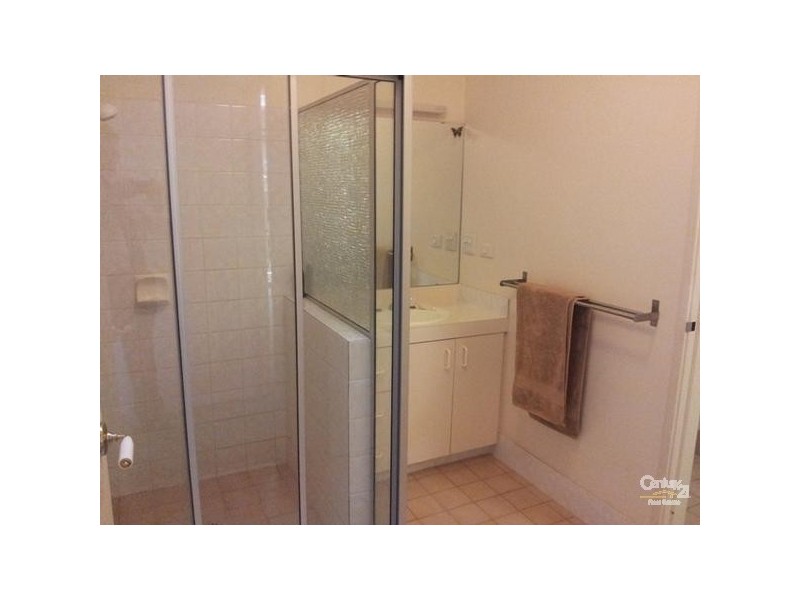 30/24 Southdown Place, Thornlie WA 6108