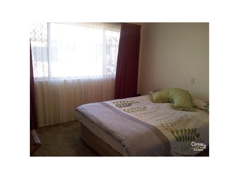 30/24 Southdown Place, Thornlie WA 6108