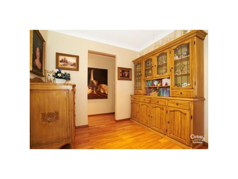 2/5 Bronzewing Street, Huntingdale WA 6110