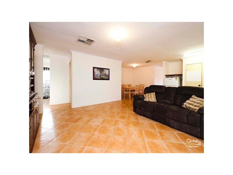 3/28 Wittenoom Road, High Wycombe WA 6057