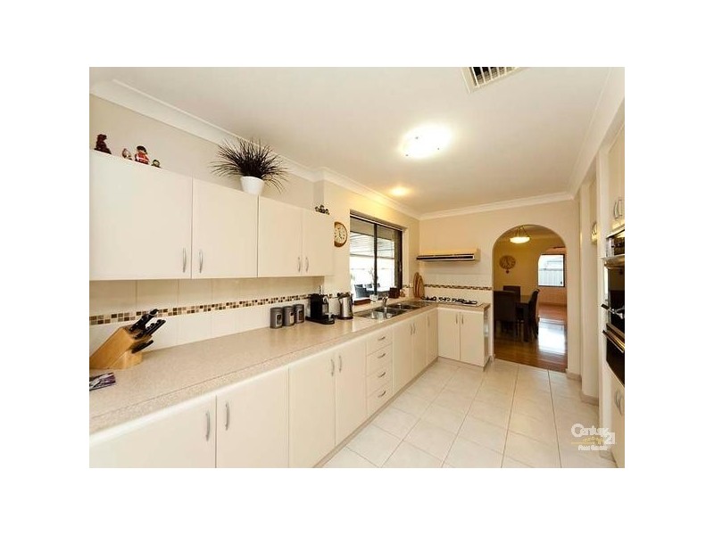 144 Gay Street, Huntingdale WA 6110