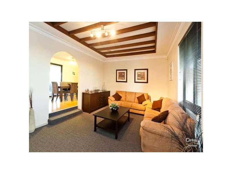 144 Gay Street, Huntingdale WA 6110