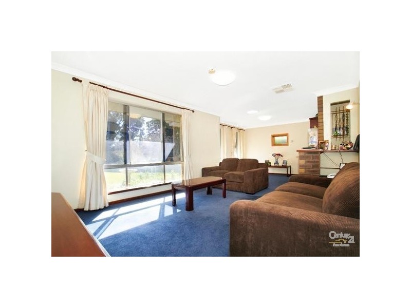 10 Hayes Court, Thornlie WA 6108