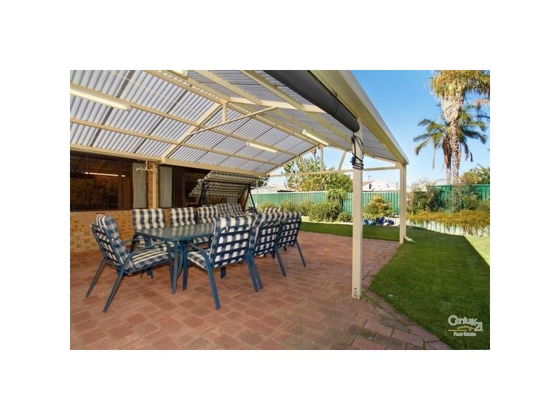 10 Hayes Court, Thornlie WA 6108