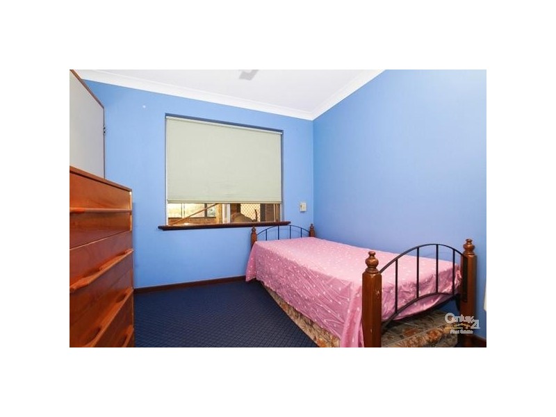 10 Hayes Court, Thornlie WA 6108