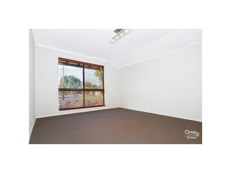 10 Tern Court, Thornlie WA 6108