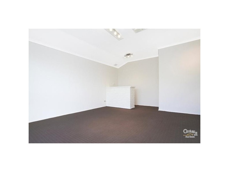 10 Tern Court, Thornlie WA 6108