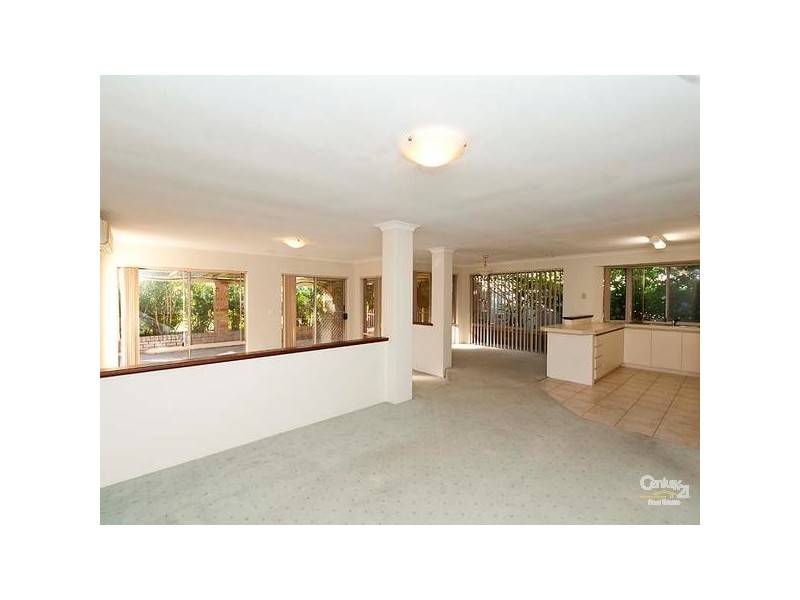 674 Safety Bay Road, Waikiki WA 6169