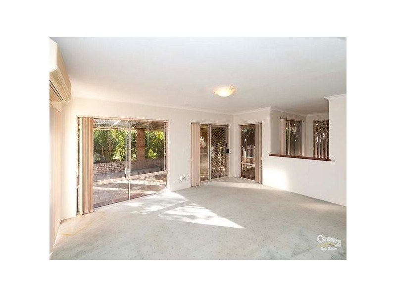 674 Safety Bay Road, Waikiki WA 6169