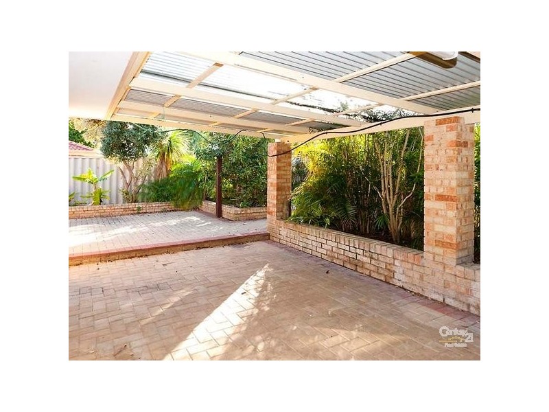 674 Safety Bay Road, Waikiki WA 6169