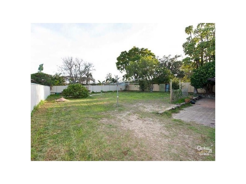 4 Markham Way, High Wycombe WA 6057