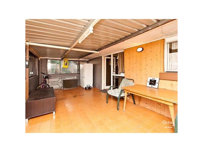 4 Markham Way, High Wycombe WA 6057