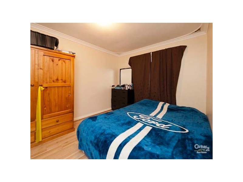 4 Markham Way, High Wycombe WA 6057