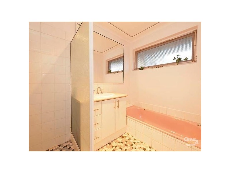 4 Markham Way, High Wycombe WA 6057